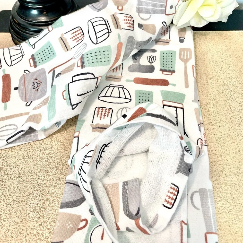 NWT Set of 2 Personalized JESSICA’S KITCHEN Towels